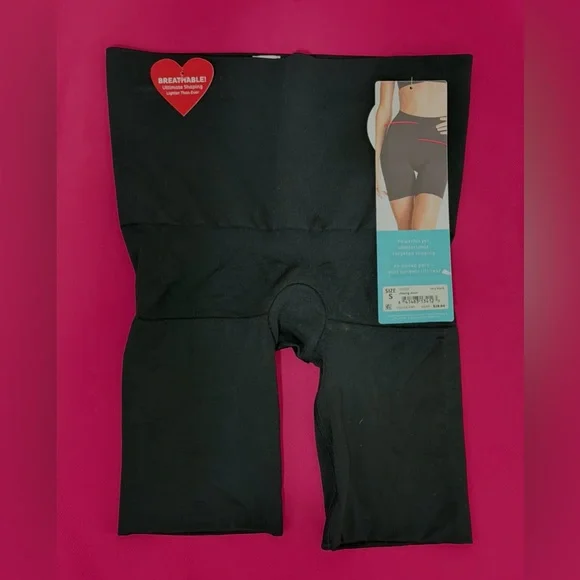 Assets By Spanx Black Strong Support Mid Thigh & Tummy Shaping Shorts Small NWT - Picture 8 of 9